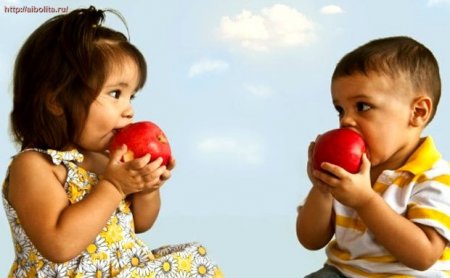 Аллергия на яблоки у детей